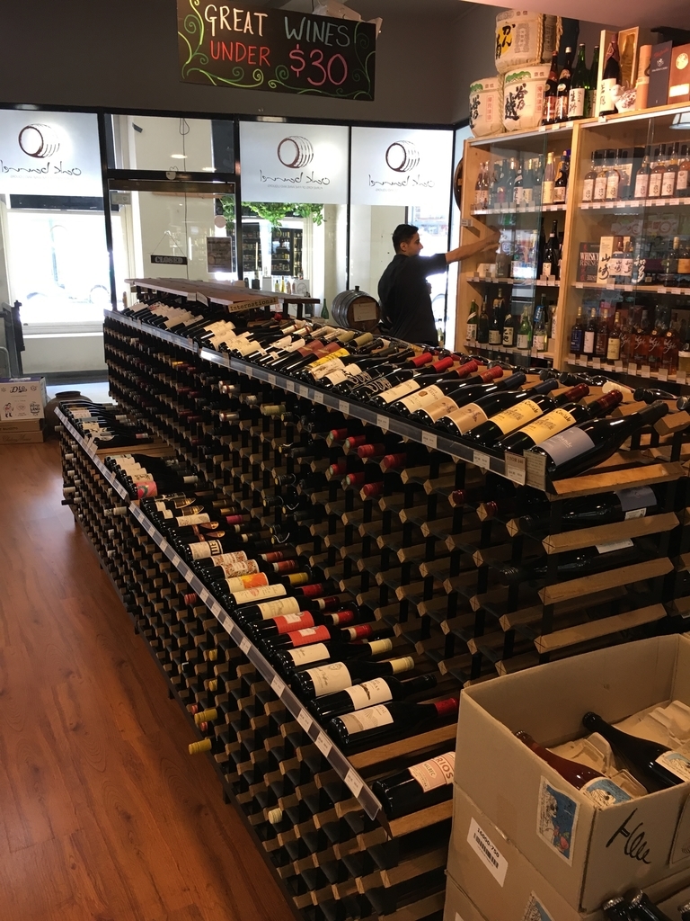 シドニーでナチュラルワインを買うならここ！！その1。定番中の定番ショップ。[Oak Barrel] オーストラリアでナチュラルワイン by Mauve Wine Co.