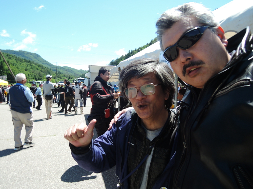 f:id:max6:20180617104914j:plain f:id:max6:20180617104914j:plain