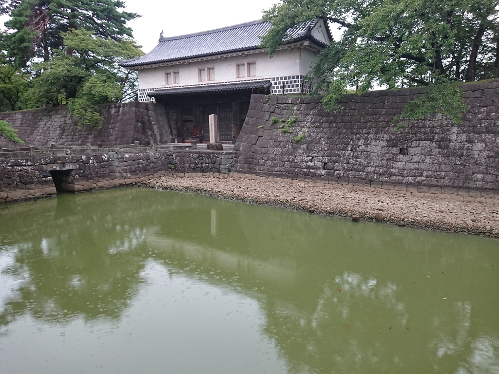 f:id:max6:20180908172503j:plain f:id:max6:20180908172503j:plain