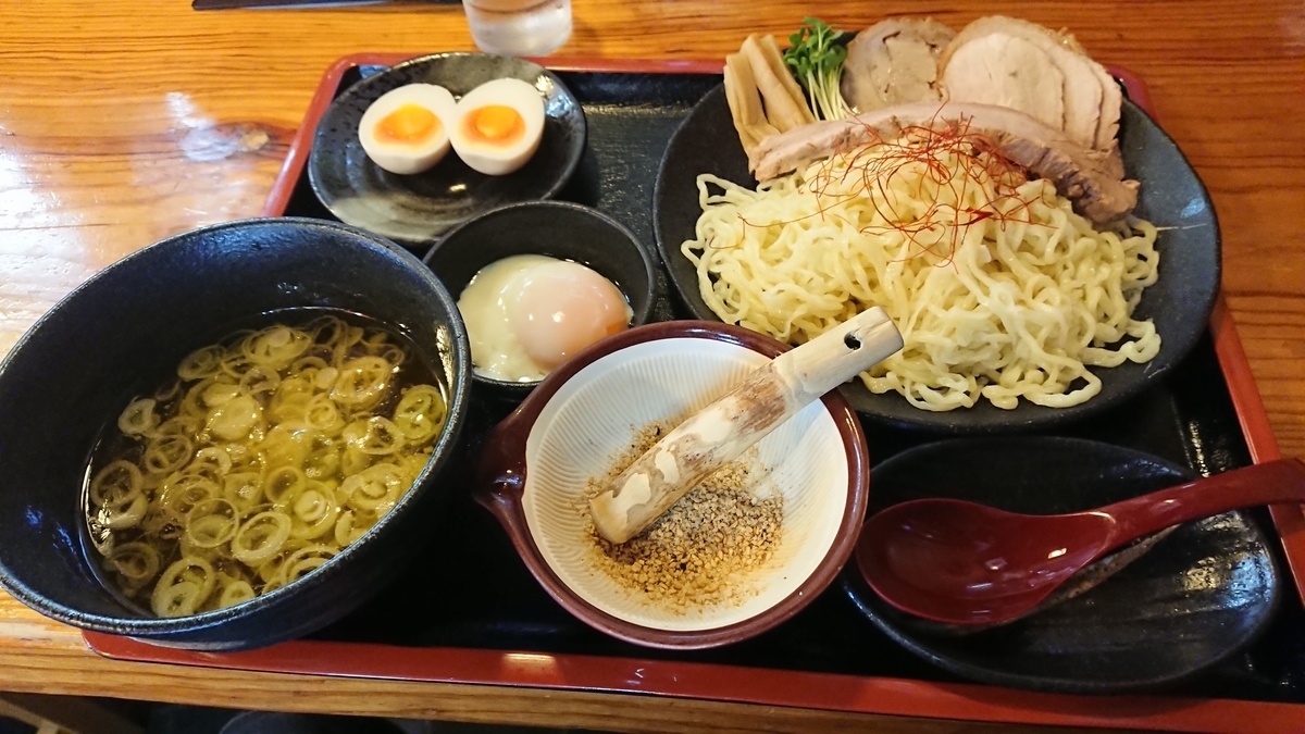 f:id:max6:20190805111858j:plain
