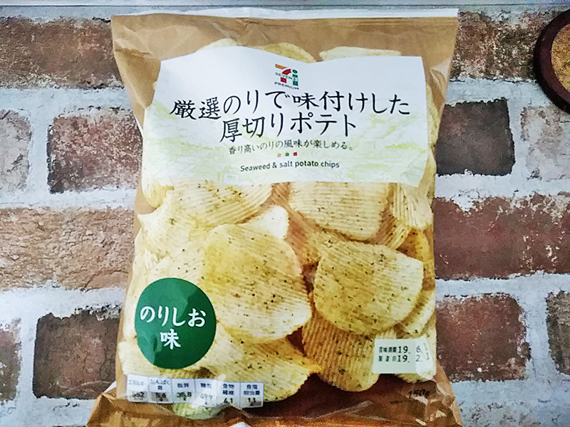 セブンプレミアム 厳選のりで味付けした厚切りポテト の口コミとカロリーです セブンーイレブン いい気分 夢気分