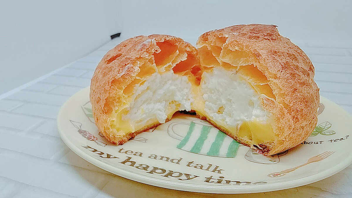 生地まで美味しい セブン ダブルクリームのカスタード ホイップシュー の口コミとカロリーです おやつの時間 コンビニパンとスイーツのブログ 生地まで美味しい セブン ダブルクリームのカスタード ホイップシュー の口コミとカロリーです おやつの時間 コンビニパンとスイーツのブログ