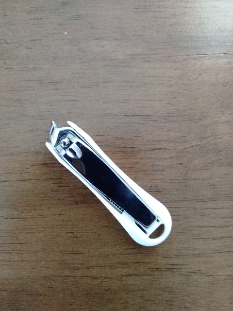 ささくれ専用の爪切りを試してみた １人で楽しく働くブログ テープ起こしや日々のこと