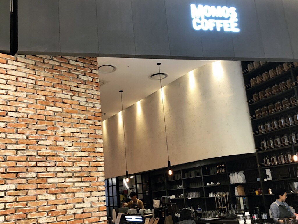 【釜山】美味しいコーヒーが飲める！おしゃれカフェ！【MOMOS COFFEE】 旅は私のサプリメント