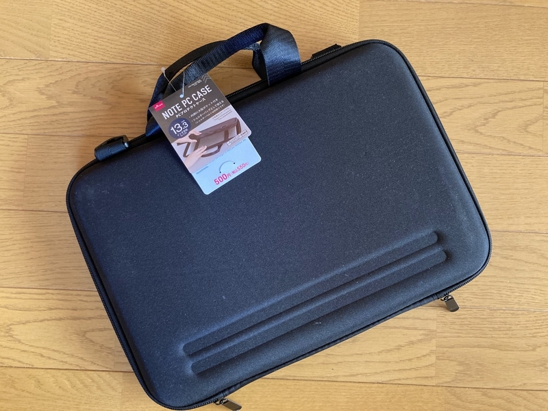 Daiso Note Pc Case Pcプロテクトケース 13 3インチ対応は14インチpcでも大丈夫 Gajeee