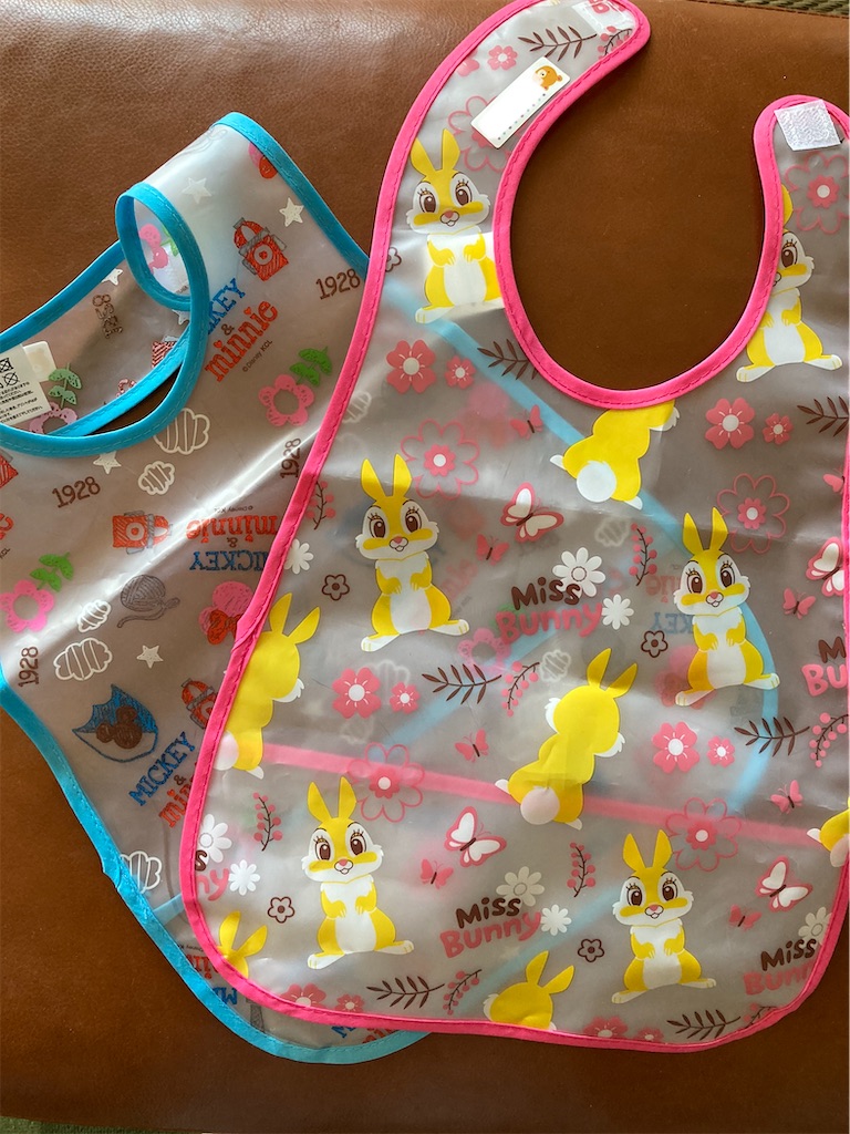 セリアの保育園用お食事エプロン Cotocoto