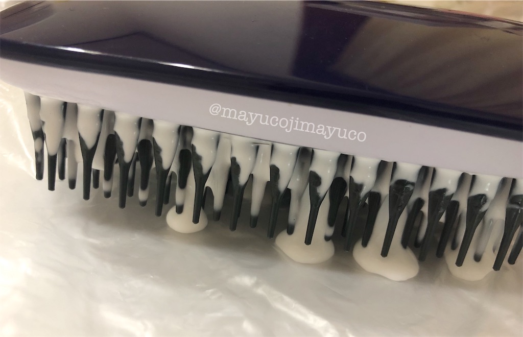 ヘアブラシを掃除したらめっちゃ大変だった 木工用ボンド使用 まゆこじ日記