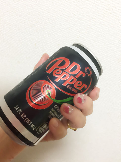 ドクターペッパーチェリーって 毒ジュース 湿布の匂い まゆまゆぱーてぃー