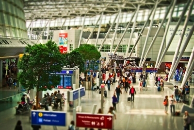 空港内に人が多いね