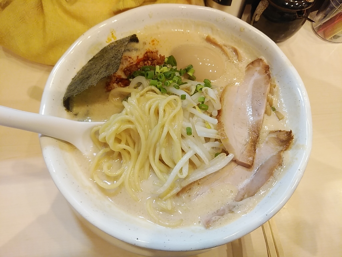 f:id:mebi_pop:20191113082906j:plain