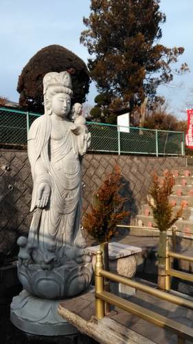 銭司聖天の窪んだ場所