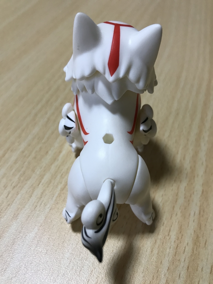 後ろ
