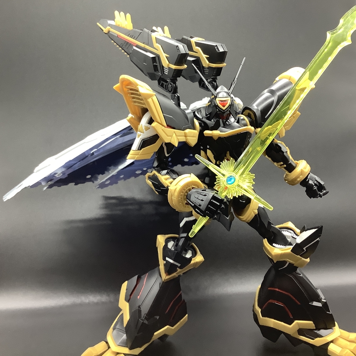 レビュー】Figure-rise Standard Amplified アルファモンを組み立て