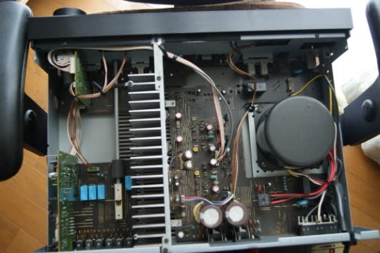 DENON PMA-680R プリメインアンプ - ガラクタな部屋