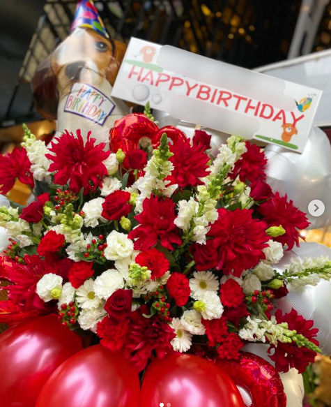 フラワーバルーンスタンド花 国分町 Flower And Cake Megu 花屋とケーキのお店