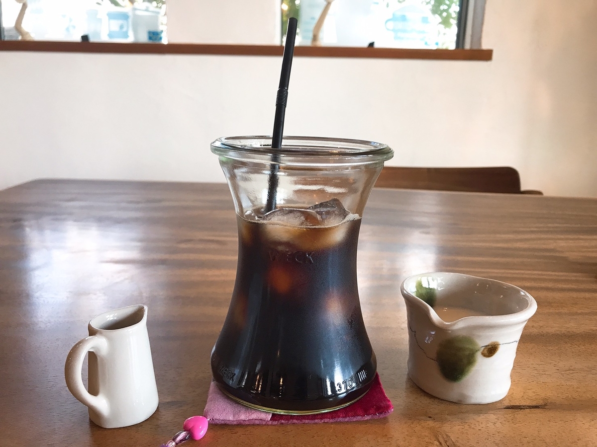 子ども連れでいける常滑市のランチ・ベーグルカフェソラリンのランチ・アイスコーヒー