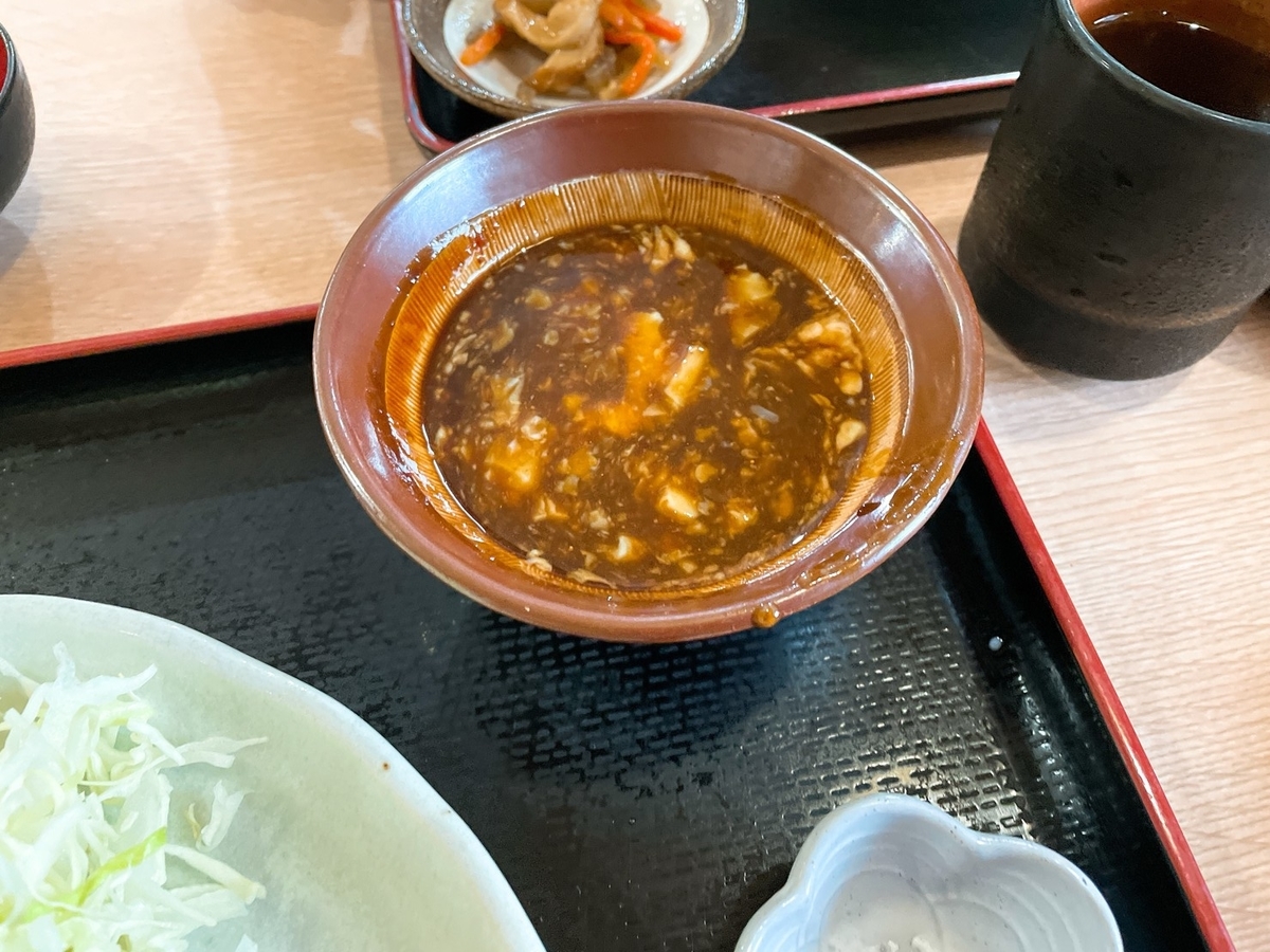 赤ちゃん・子ども連れでランチに行ける愛知県美浜町のとんかつ喜太条のヒレかつ定食のタレ