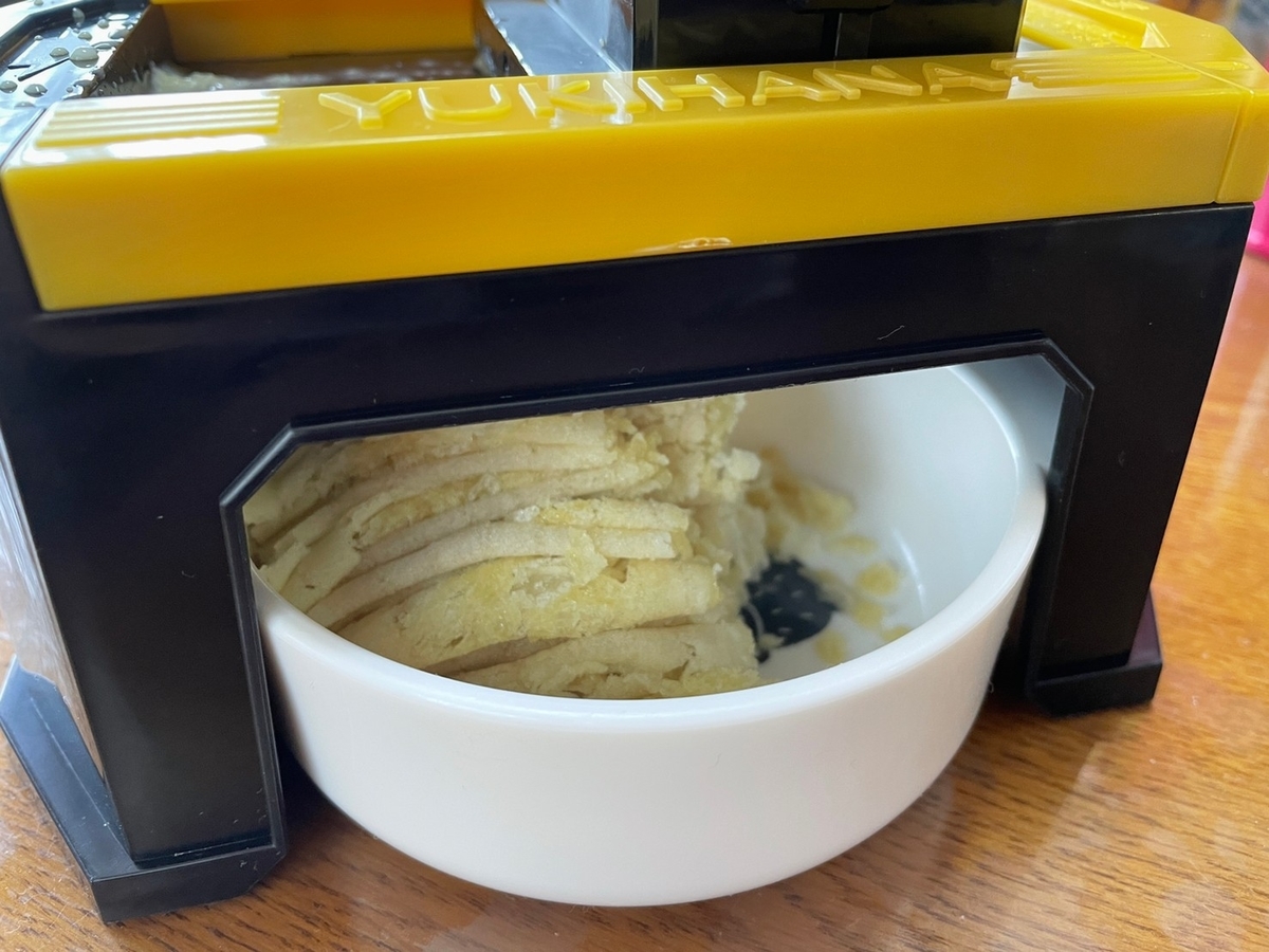 小さな子どもにぴったりのアイス！豆乳飲料で簡単につくるかき氷