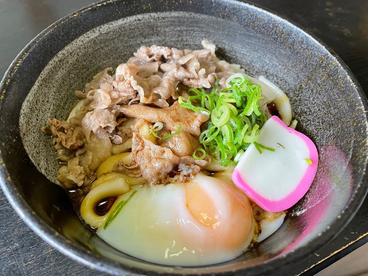 二見浦にある伊勢うどんのお店「まるはま」の松坂牛入り伊勢うどん