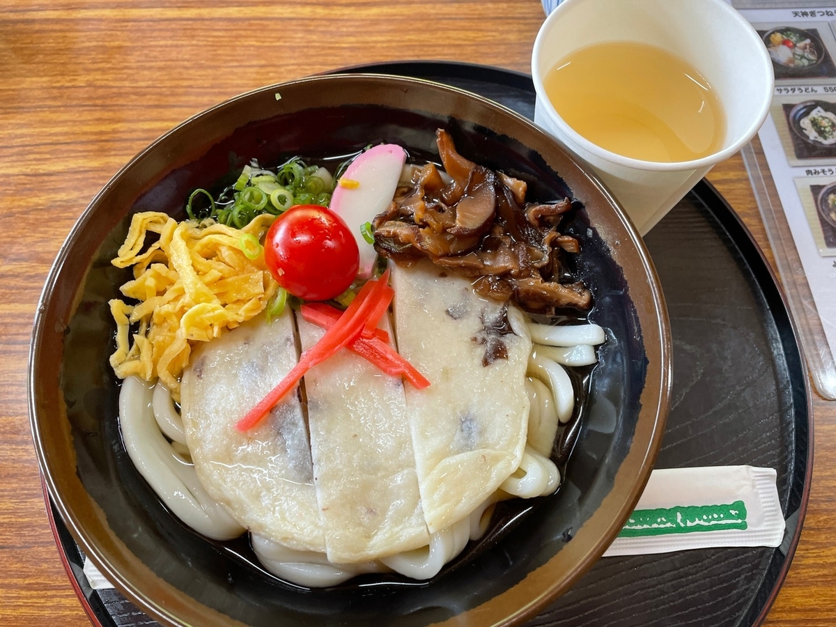 大阪天満宮の境内にある星合茶寮のメニュー「まつりばやしうどん」