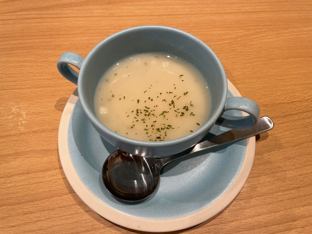 東海市高横須賀にある赤ちゃん子ども連れでいけるハワイアンカフェ魔法のパンケーキのランチセット、本日のスープ