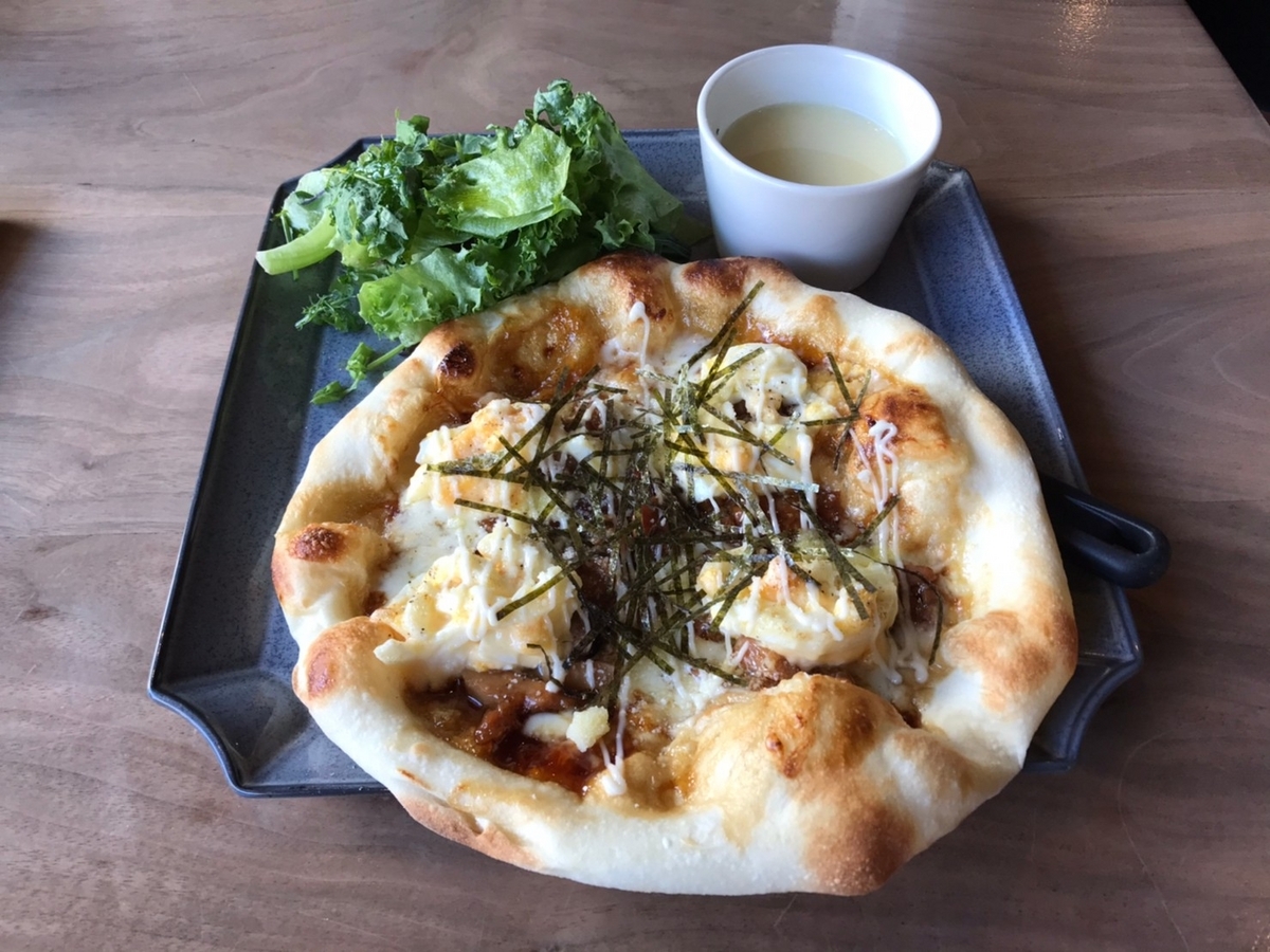 赤ちゃん子どもと一緒にランチができる半田市のイチカフェのランチ・ピザ