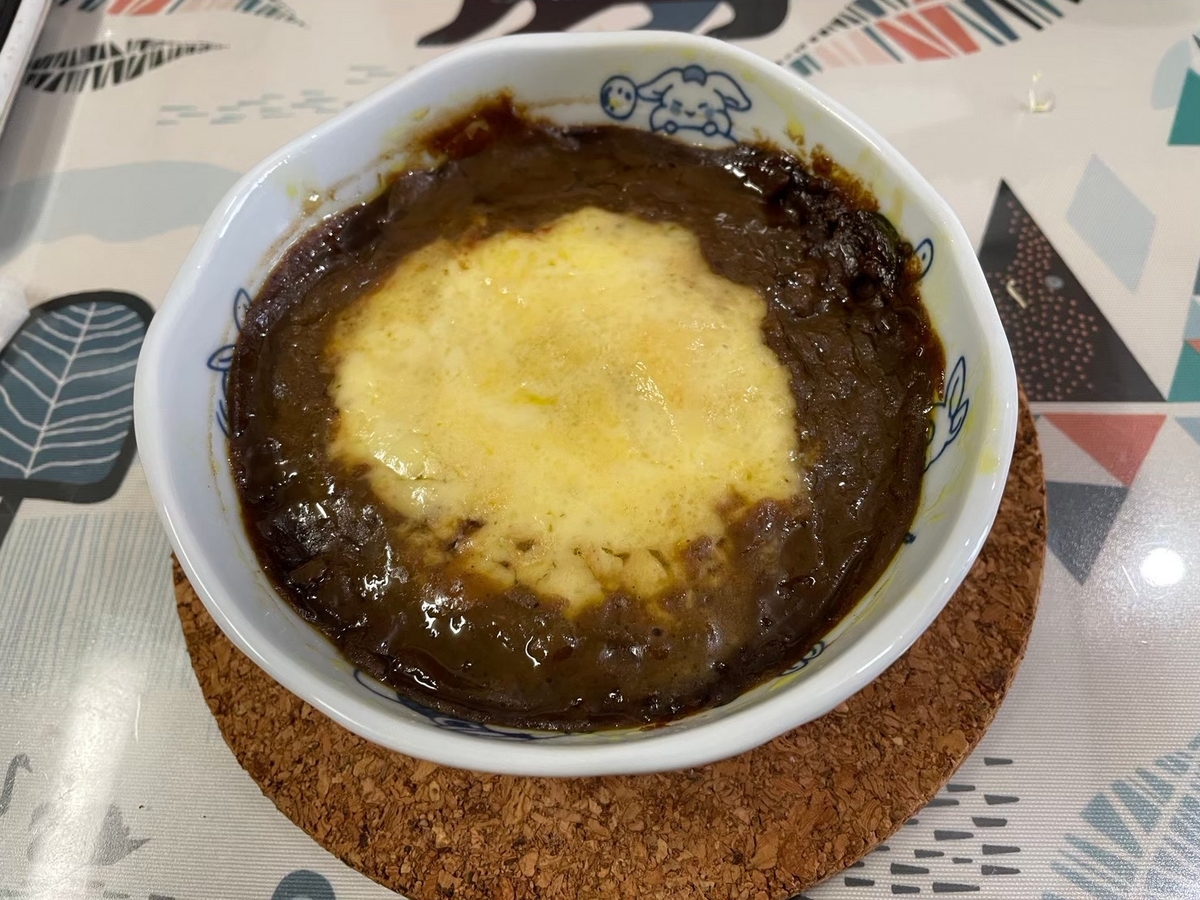 人気駅弁ランキング1位を獲得した有田焼カレー