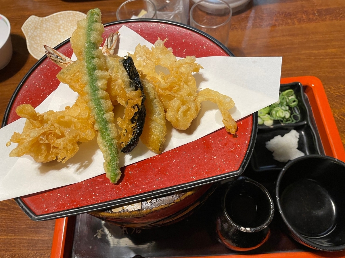 テレビでも紹介されたうどんの名店「大正庵釜春」の釜揚げうどん