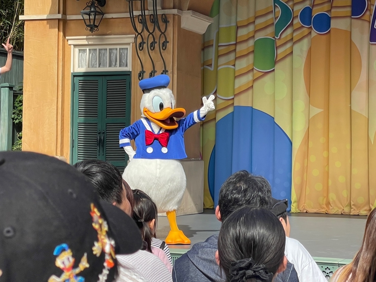 0歳、3歳と初めての子ども連れディズニーデビューレポ｜ジャンボリーミッキー6列目