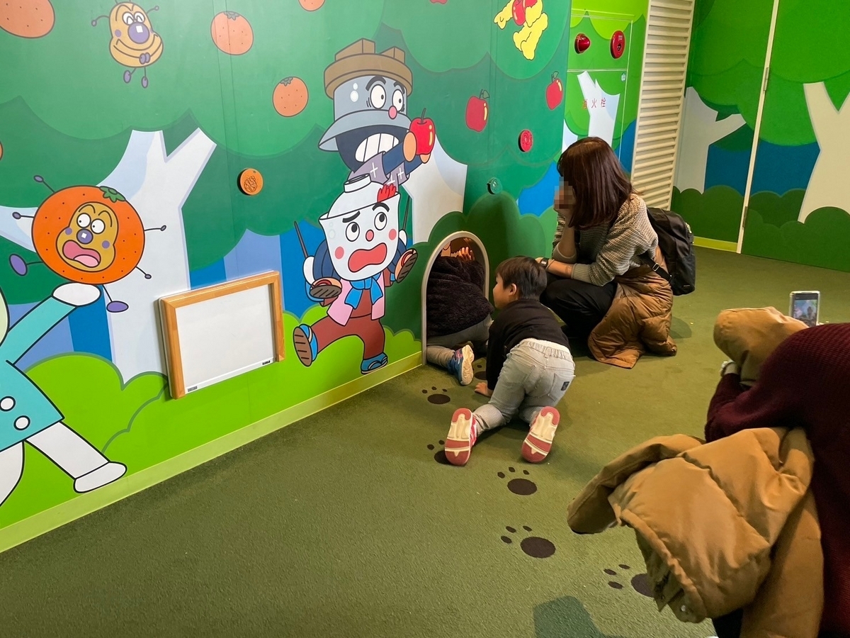 三重県桑名市にあるアンパンマンミュージアム名古屋の大きな木とあそびの森