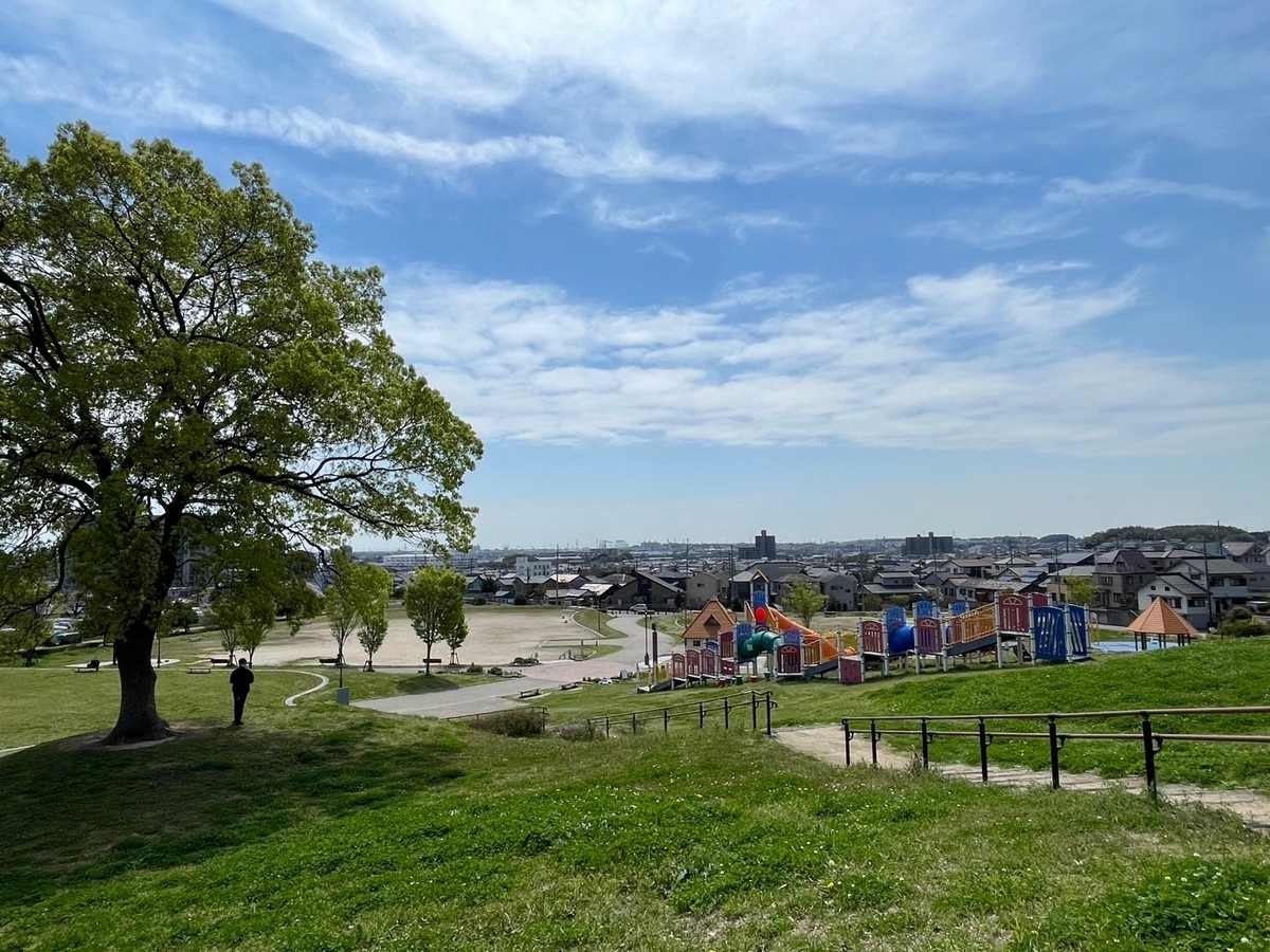 水遊びも芝滑りも遊具もある人気の公園・東浦町の三丁公園