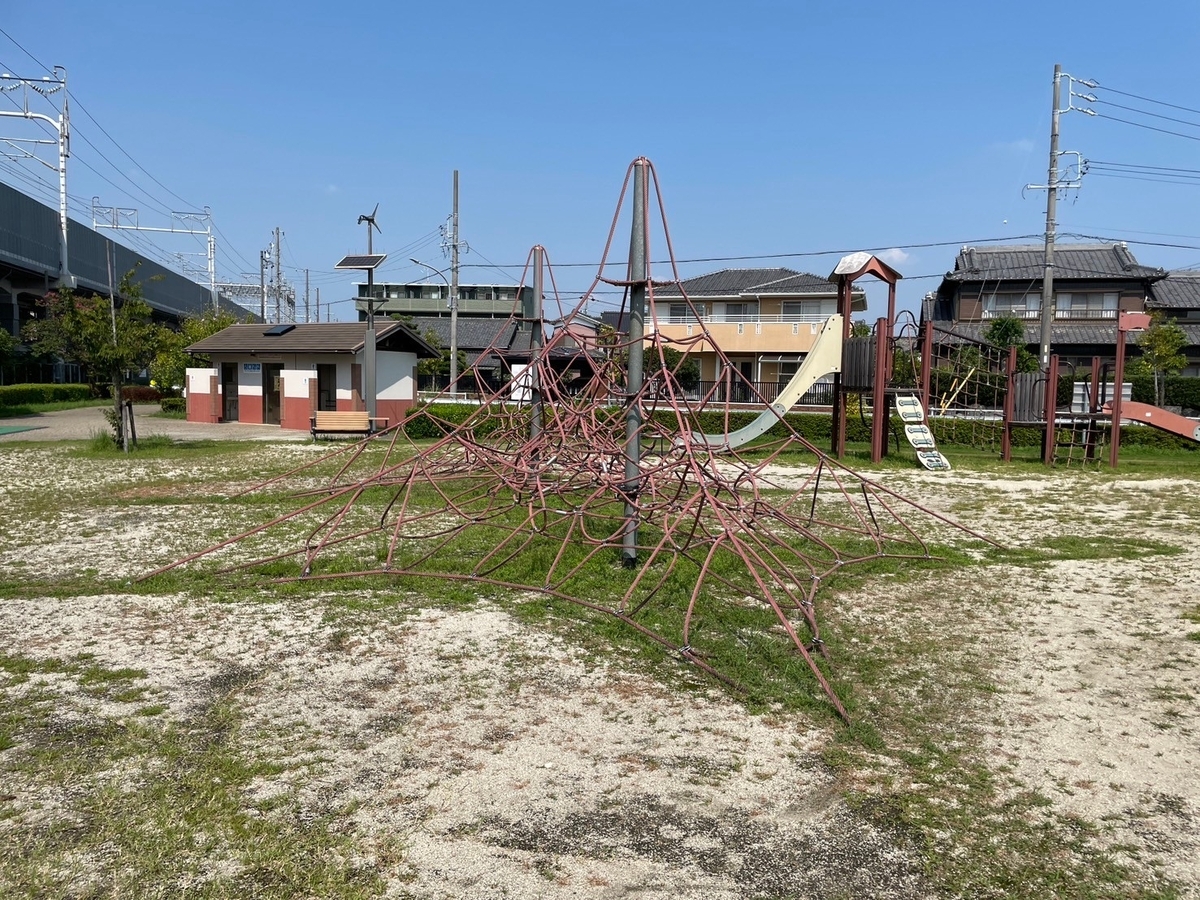 子どもの遊び場｜知立市にある新幹線が見える上重原公園のネットクライム