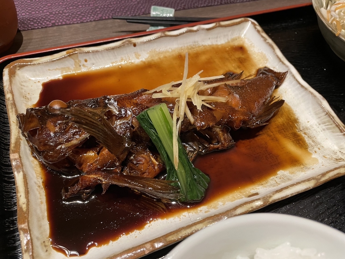 子連れランチ｜愛知県常滑市榎戸にある和食処「食堂島」の煮魚めばる