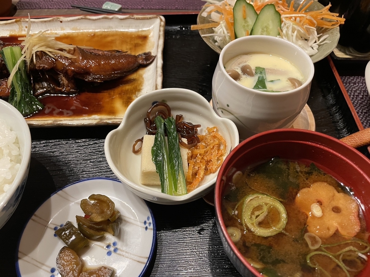 子連れランチ｜愛知県常滑市榎戸にある和食処「食堂島」の煮魚定食