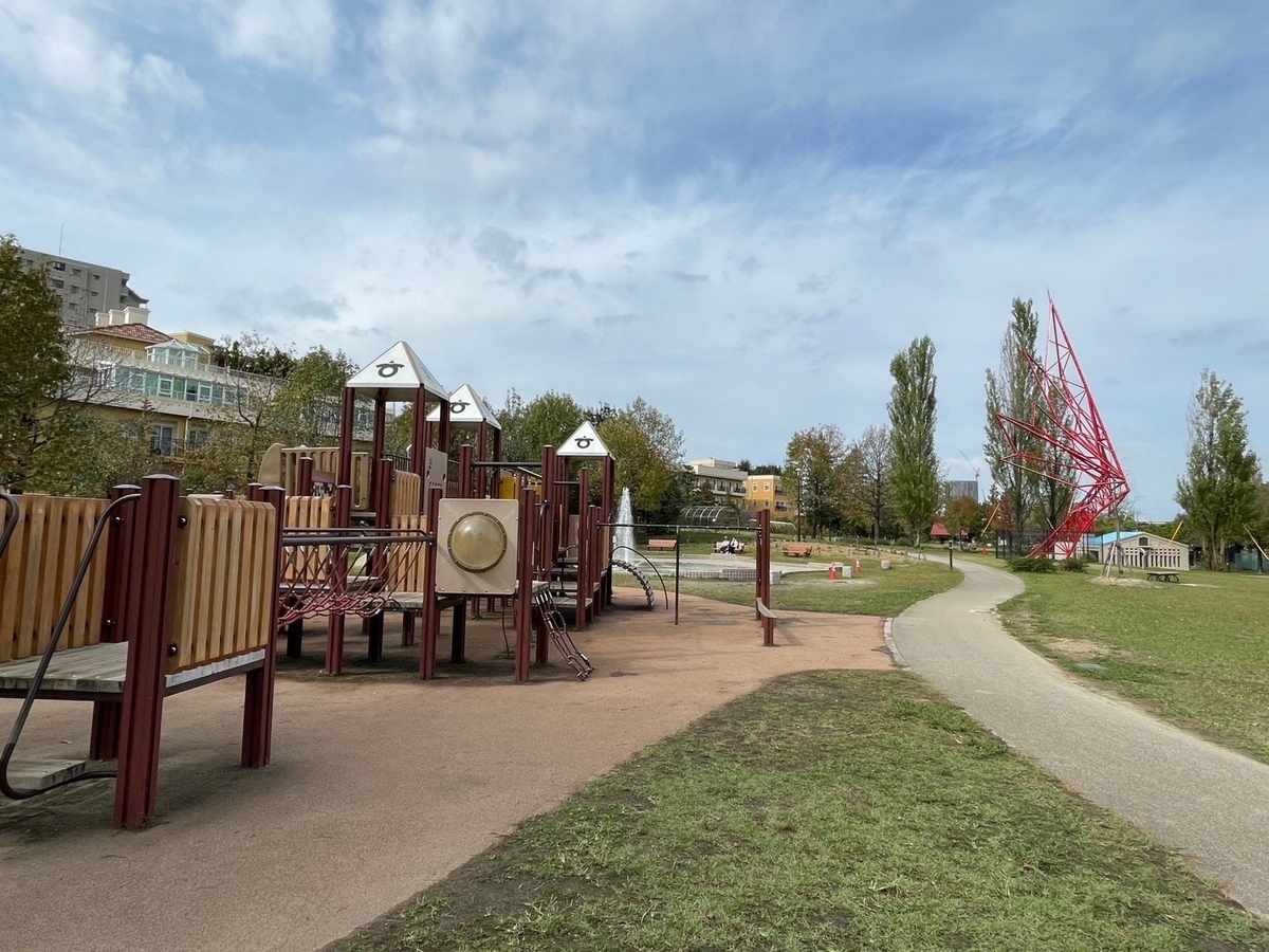 子どもの遊び場｜愛知県刈谷市にある公園ミササガパークの遊具広場