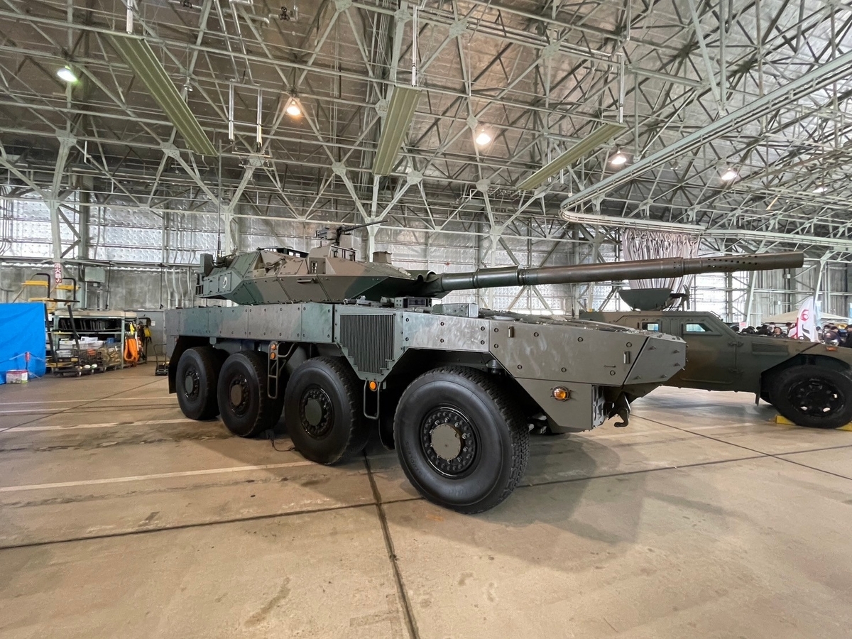2025年航空自衛隊小牧基地オープンベースの戦車展示