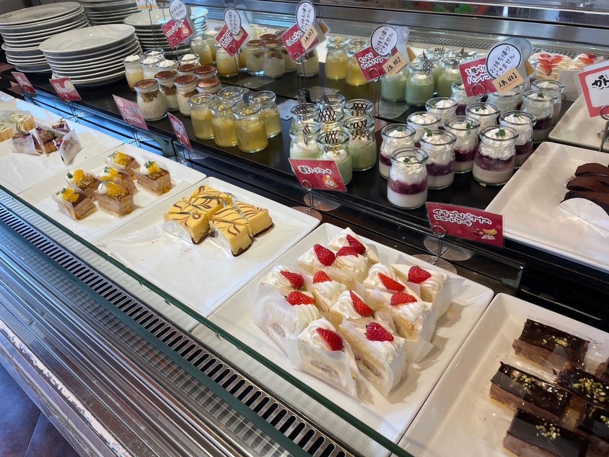 半田市で子連れランチ｜キッズメニューがお得なピッツェリアマリノの手作りドルチェ