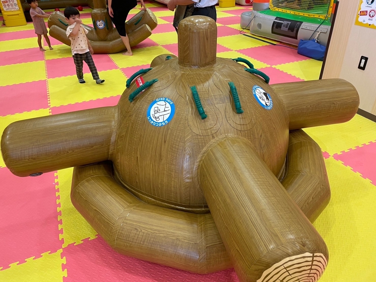 子どもの遊び場|大府市のリソラ大府にある「あそびパークNamcoリソラ大府店」エアバランス遊具