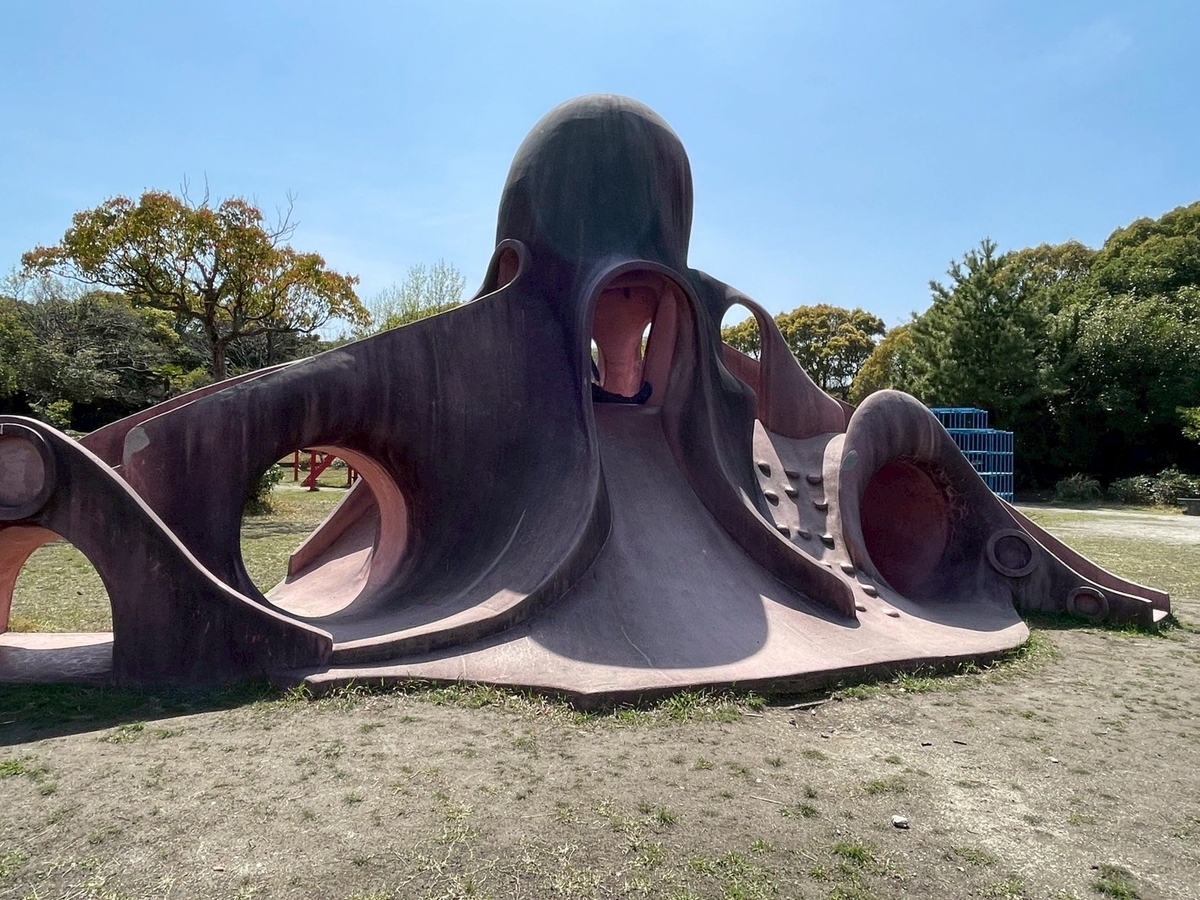 子どもの遊び場｜愛知県半田市にあるタコの遊具がシンボルのみなと公園