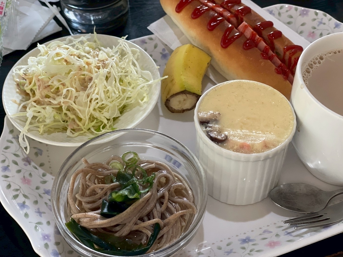 子連れモーニング｜本巣郡北方町にあるコーヒーハウスみるくのモーニングメニューちゃわん蒸し、そば