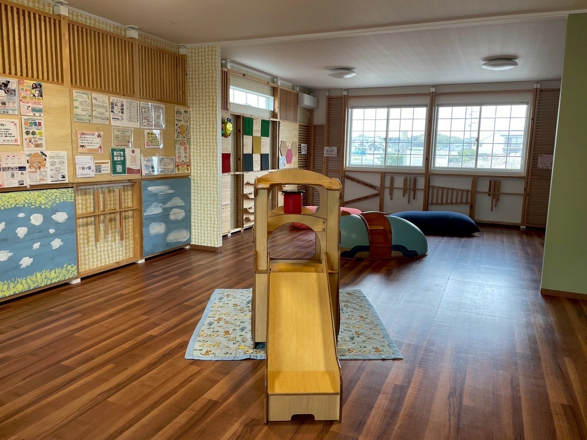 子どもの遊び場|半田市にある子育て支援事業所KOROKOROはうすのおもちゃ