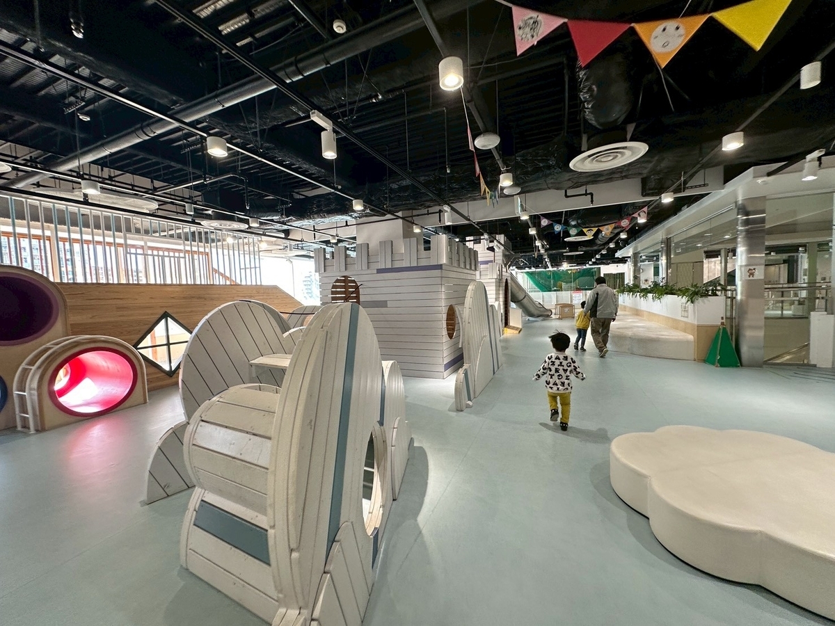 子どもの遊び場｜小牧市にあるこまきこども未来館で遊ぶこども