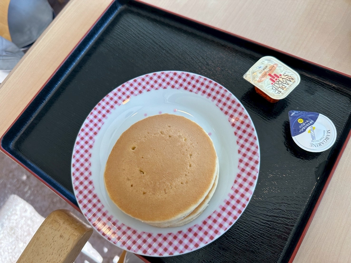 豊根村｜子どものスキーデビューにぴったりな茶臼山高原スキー場のレストハウスやはずのホットケーキ