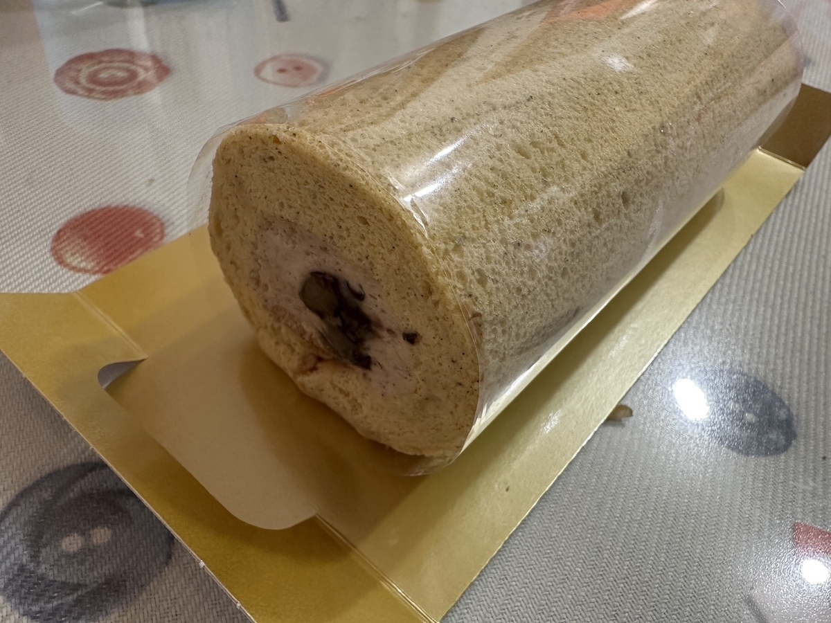 アムールデュショコラ2026で購入した京きななのきなこロールケーキ