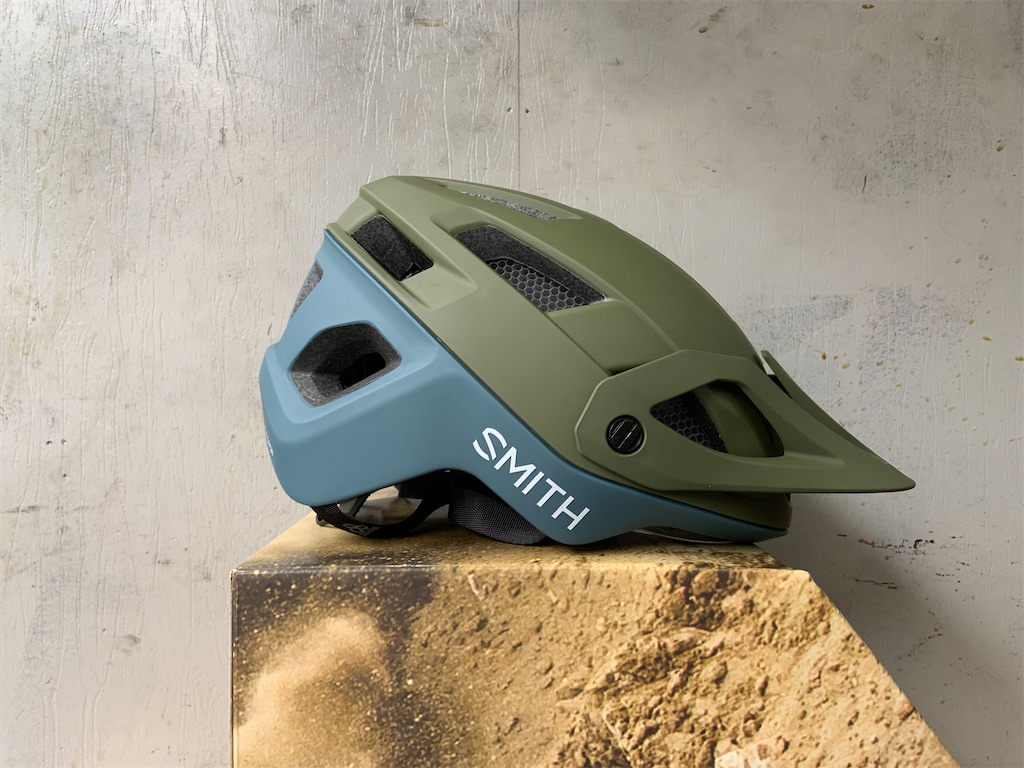 2023 Smith Engage 2 ヘルメット - 明雅屋の感想