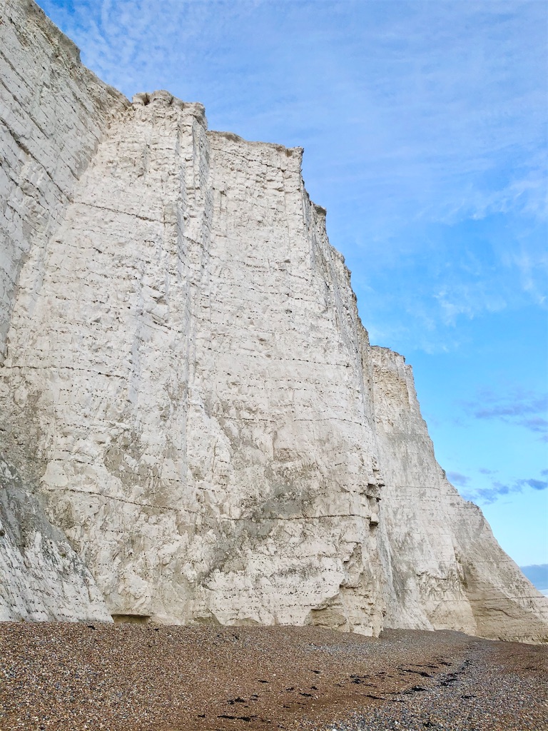 映画のロケ地でも有名なイギリス最南端にある迫力満点の絶景な白い崖 Seven Sisters セブンシスターズ 国際ガールのノート