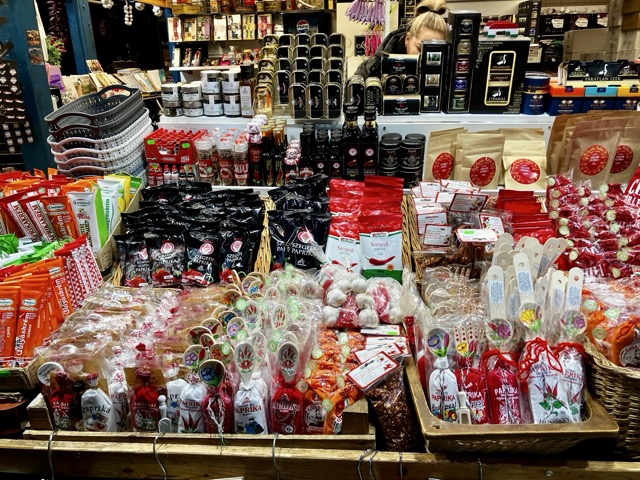 ハンガリー土産の定番、パプリカパウダー