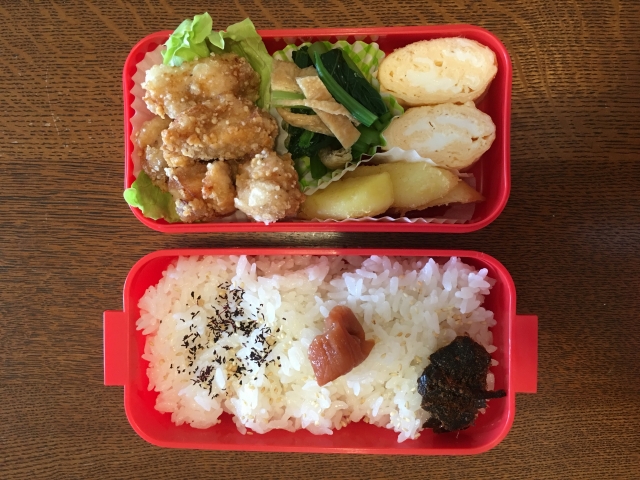 一般的なお弁当で考えてみます