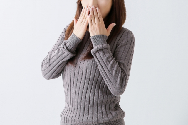 <img src=”drink.jpg” alt=”眠気の原因”>