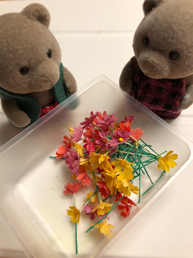 お花いっぱい作りました 森の住人